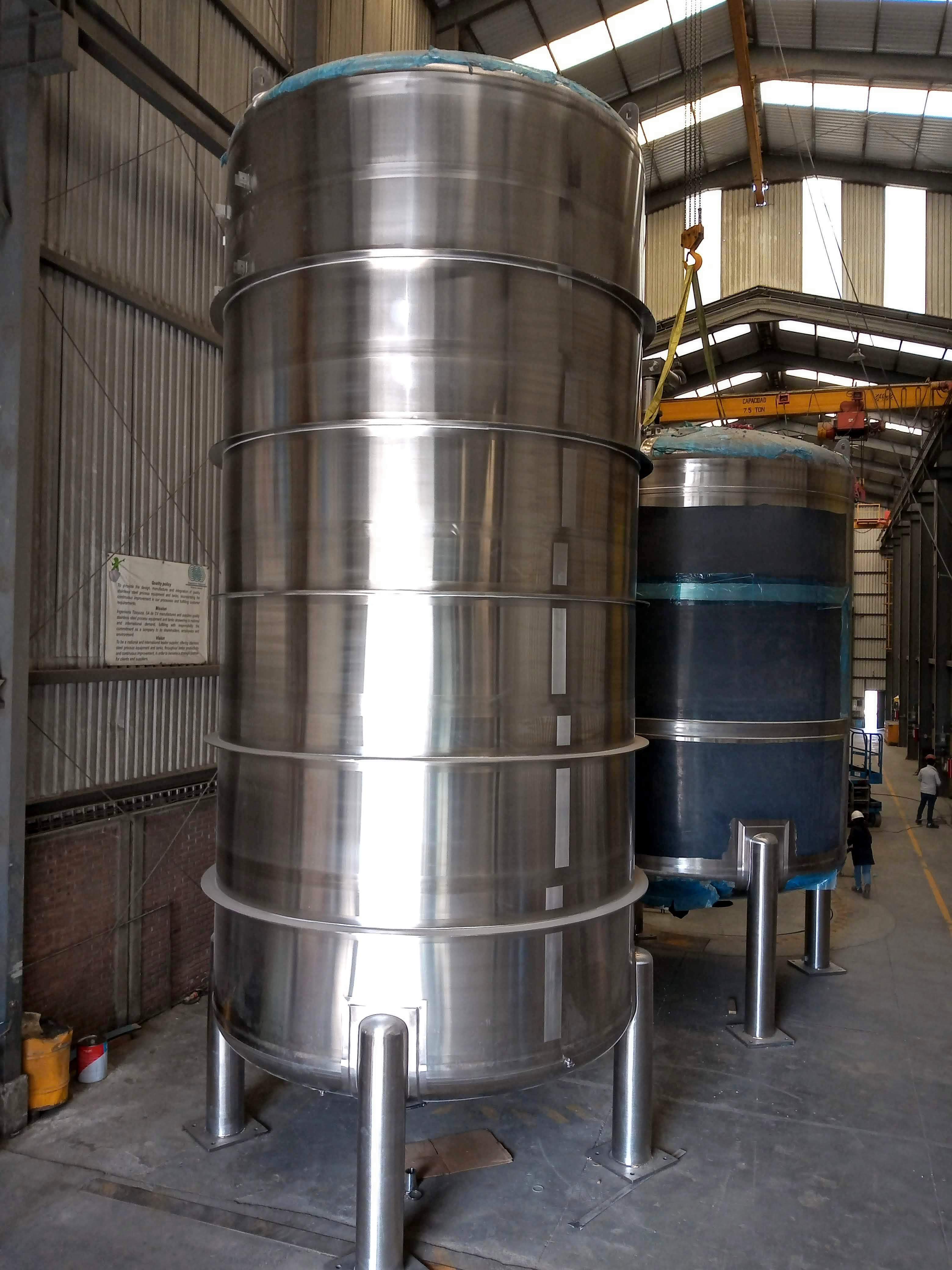 Storage tank
